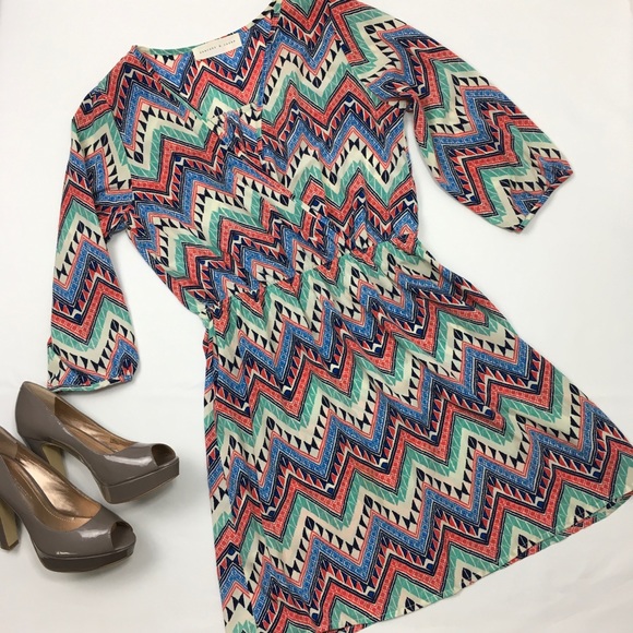 Peaches n’ Cream Dresses & Skirts - Peaches n’ Cream chevron geometric pattern dress